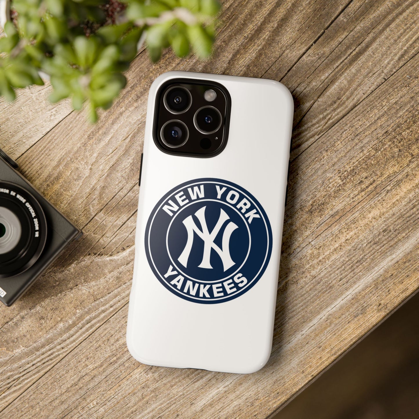 MLB New York Yankees Tough Phone Case - Durable & Stylish Protector